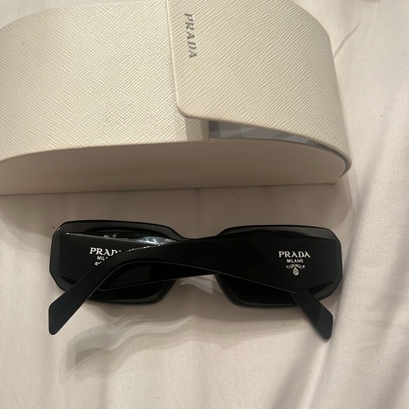 Prada sculpt reo sunglasses - Picture 3 of 7